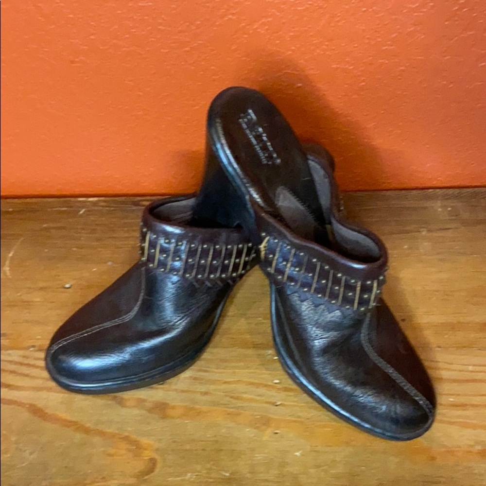 Born mules, dark brown